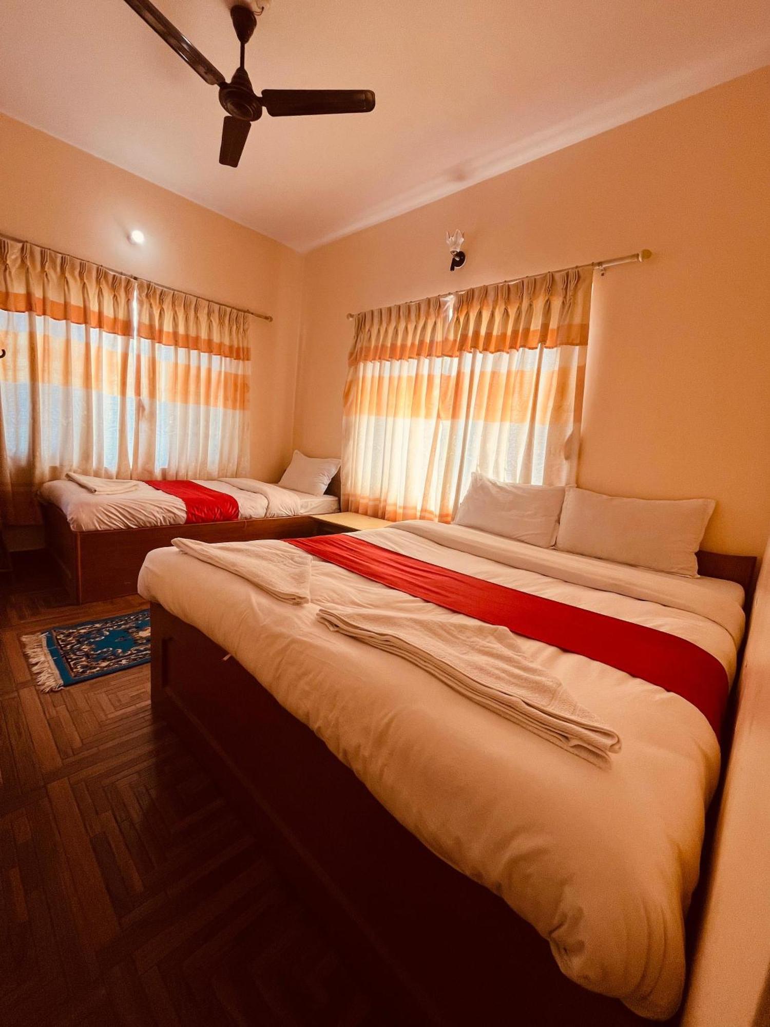 Hotel Global Inn 포카라 외부 사진