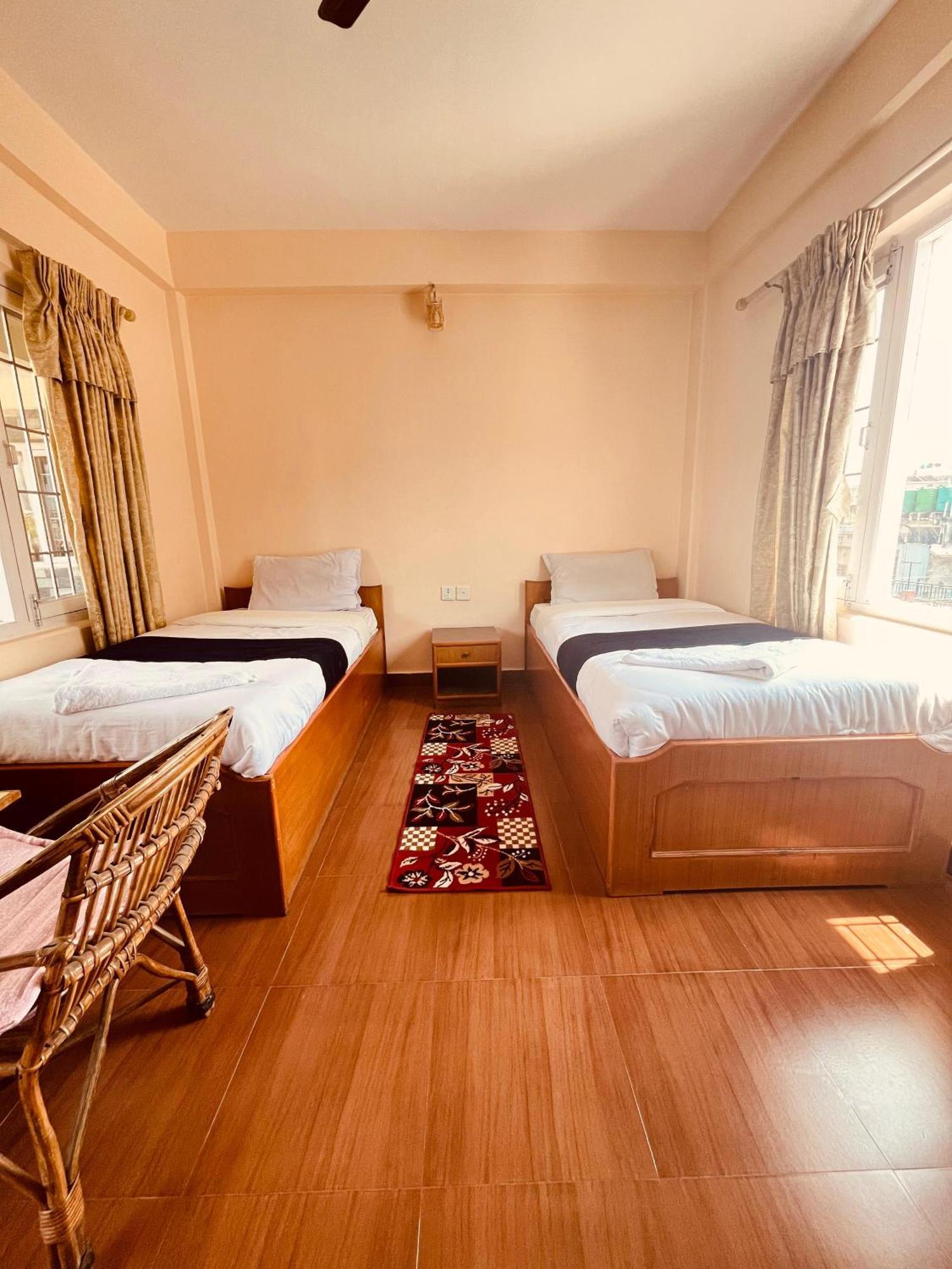 Hotel Global Inn 포카라 외부 사진
